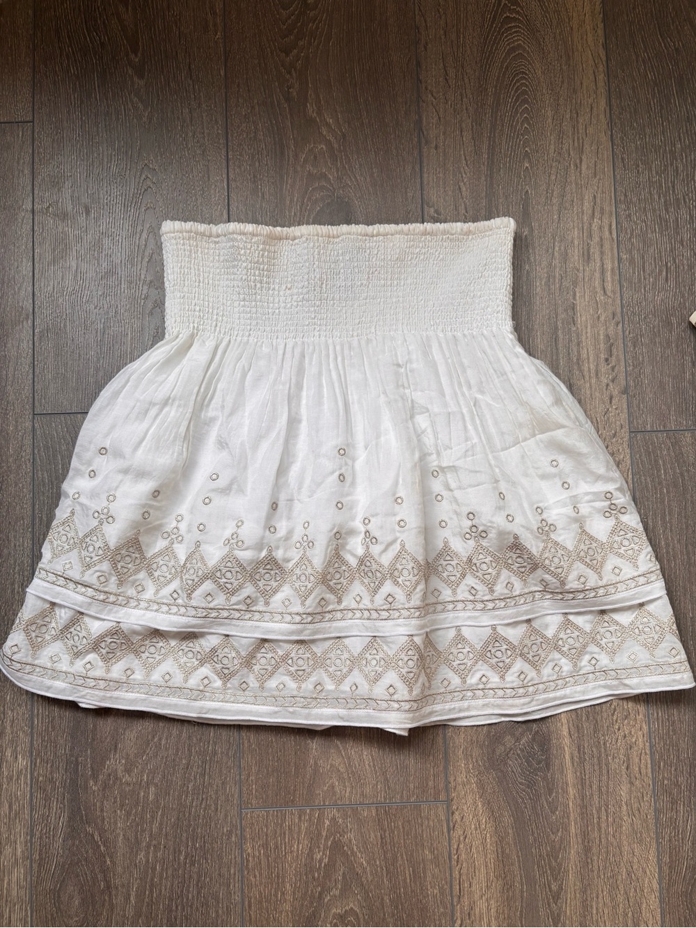 White House Black Market White Embroidered Mini Skirt